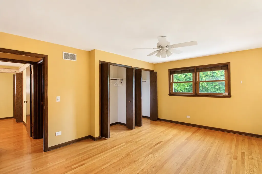 8414 West Brodman Avenue Chicago IL 60656