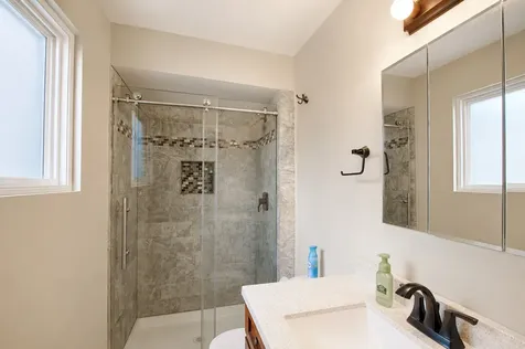 8414 West Brodman Avenue Chicago IL 60656