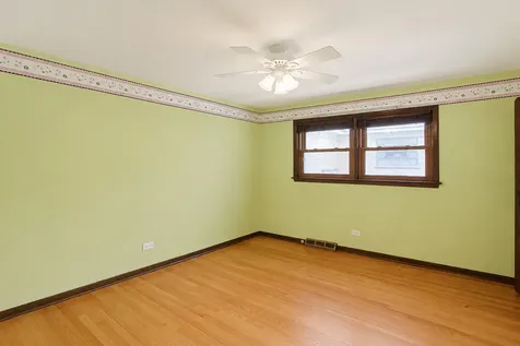 8414 West Brodman Avenue Chicago IL 60656