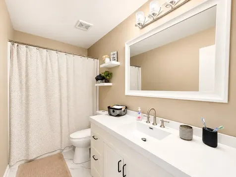 705 Morris Court Lakemoor IL 60051