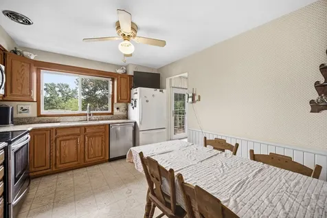 12 Regent Court Buffalo Grove IL 60089