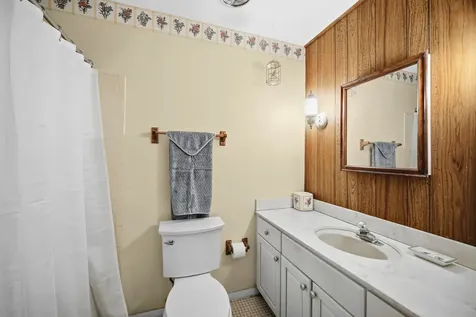 12 Regent Court Buffalo Grove IL 60089