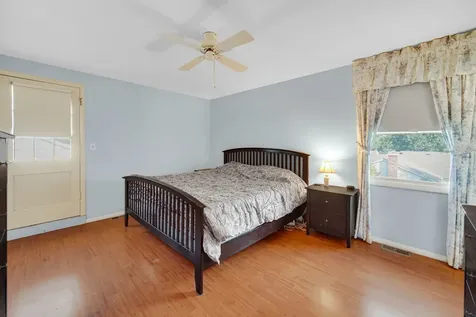 12 Regent Court Buffalo Grove IL 60089