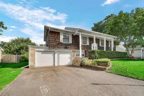 12 Regent Court Buffalo Grove IL 60089