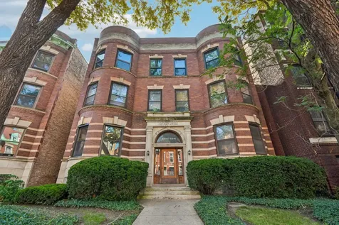 5218 South Dorchester Avenue Chicago IL 60615