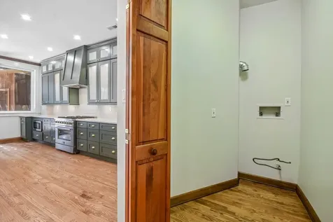 5218 South Dorchester Avenue Chicago IL 60615