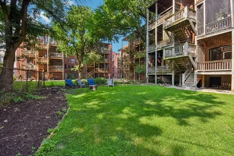 5218 South Dorchester Avenue Chicago IL 60615
