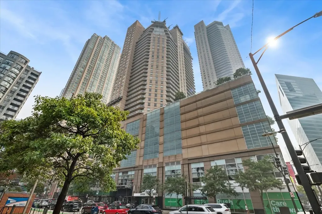 545 North Dearborn Street Chicago IL 60610