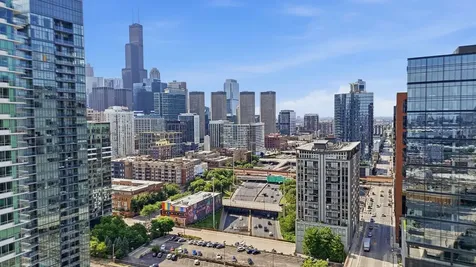 740 West Fulton Street Chicago IL 60661