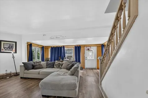 516 River Drive Belvidere IL 61008