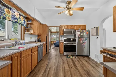516 River Drive Belvidere IL 61008
