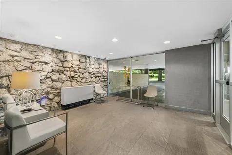 1567 Ridge Avenue Evanston IL 60201