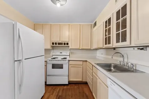 1567 Ridge Avenue Evanston IL 60201