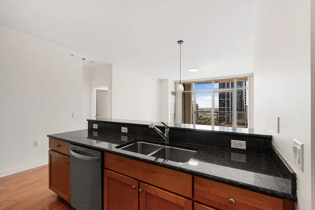 1235 South Prairie Avenue Chicago IL 60605