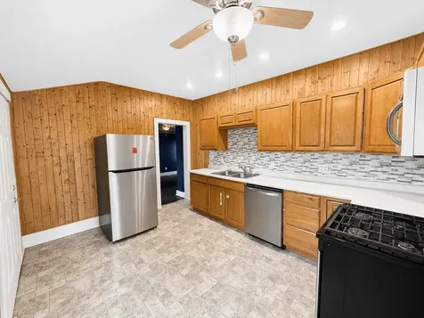 111 Maple Avenue Minonk IL 61760