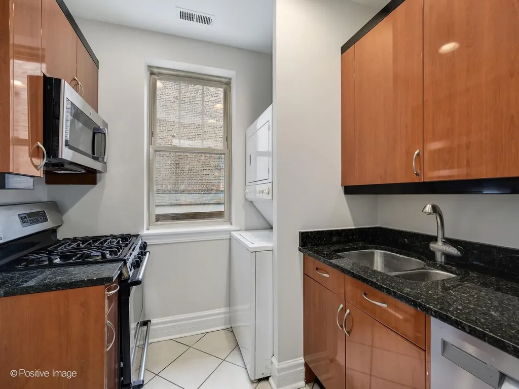 2129 North Kedzie Boulevard Chicago IL 60647