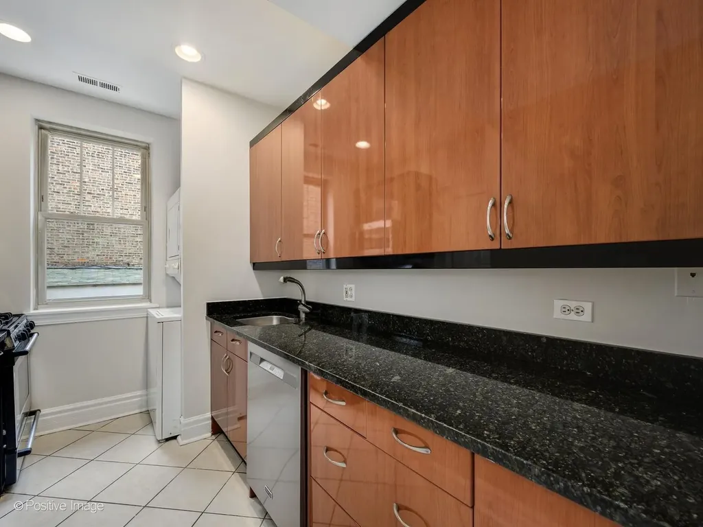 2129 North Kedzie Boulevard Chicago IL 60647