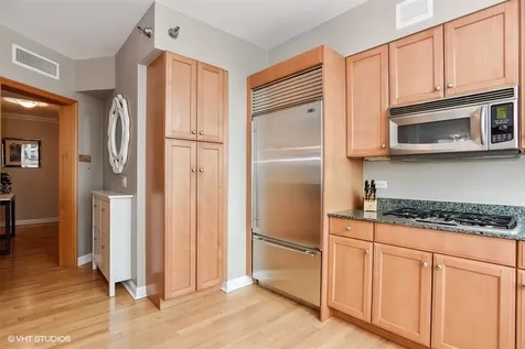 25 East Superior Street Chicago IL 60611