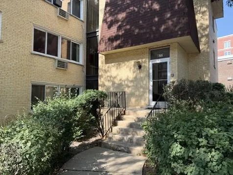 677 South River Road Des Plaines IL 60016