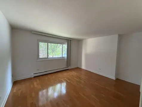 677 South River Road Des Plaines IL 60016