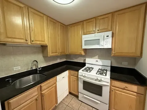 677 South River Road Des Plaines IL 60016