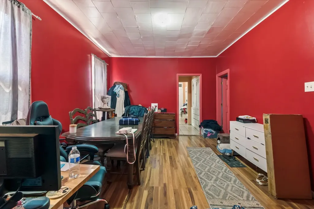 1922 North Central Park Avenue Chicago IL 60647