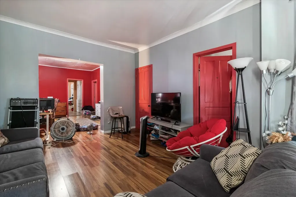 1922 North Central Park Avenue Chicago IL 60647