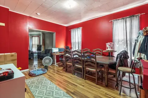 1922 North Central Park Avenue Chicago IL 60647