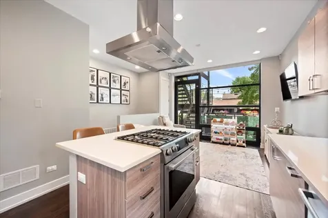 1349 North Leavitt Street Chicago IL 60622