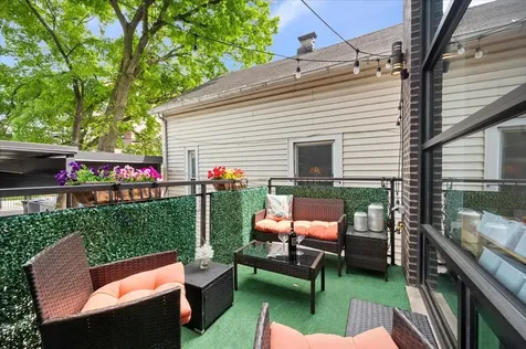 1349 North Leavitt Street Chicago IL 60622