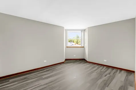 7101 West Foster Place Chicago IL 60656