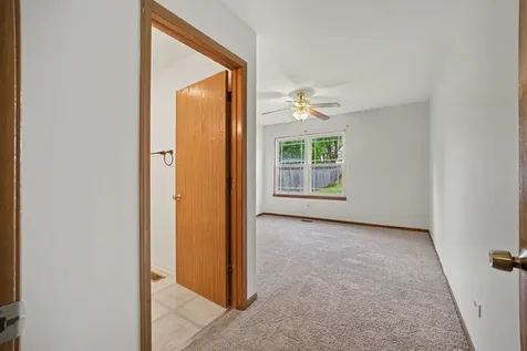 3512 Portsmouth Drive Zion IL 60099