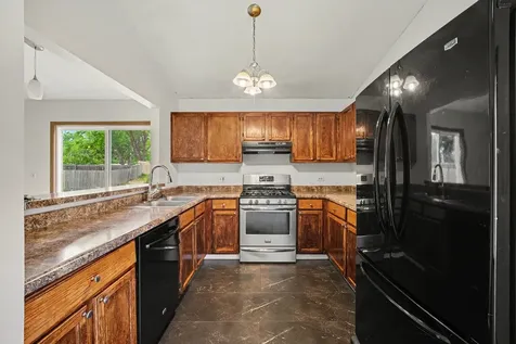 3512 Portsmouth Drive Zion IL 60099
