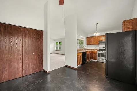 3512 Portsmouth Drive Zion IL 60099