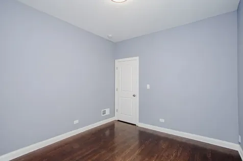 2906 North Harding Avenue Chicago IL 60618