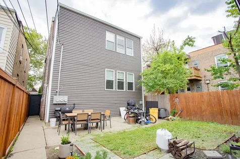2906 North Harding Avenue Chicago IL 60618