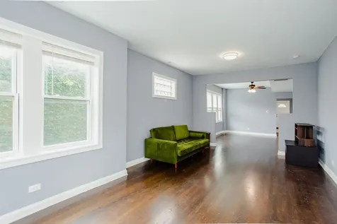 2906 North Harding Avenue Chicago IL 60618