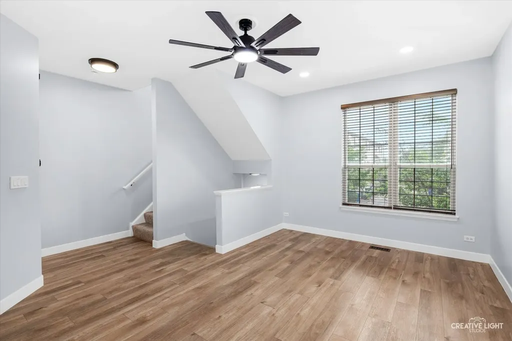 2409 Courtyard Circle Aurora IL 60506