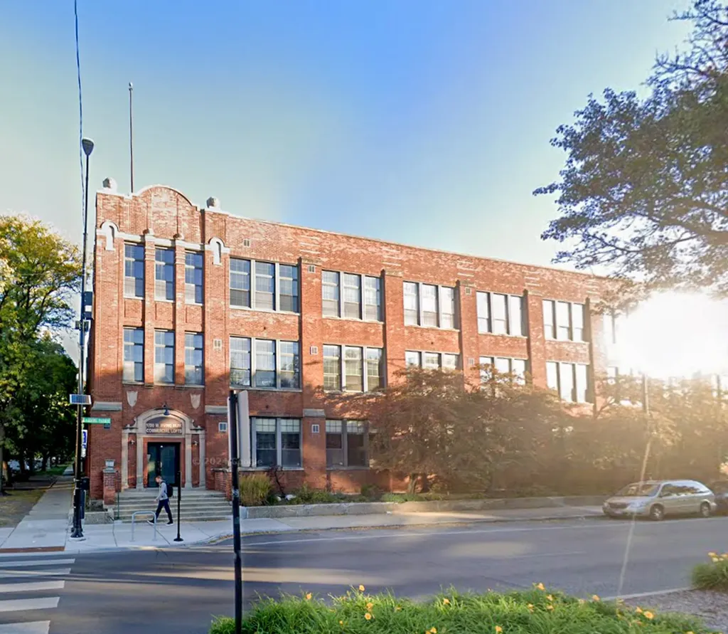 4001 North Hermitage Road Chicago IL 60613