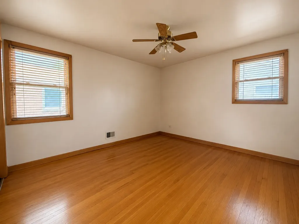 442 West 126th Street Chicago IL 60628