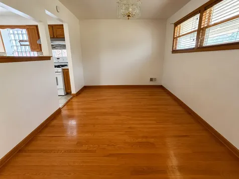 442 West 126th Street Chicago IL 60628