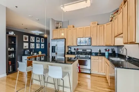 1 South Leavitt Street Chicago IL 60612