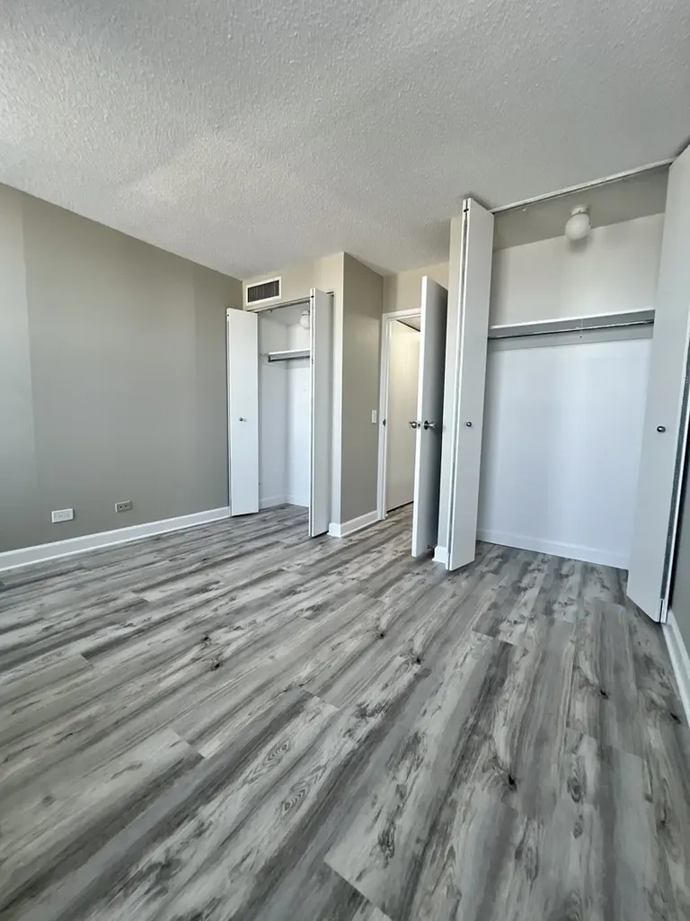 3660 North Lake Shore Drive W Chicago IL 60613
