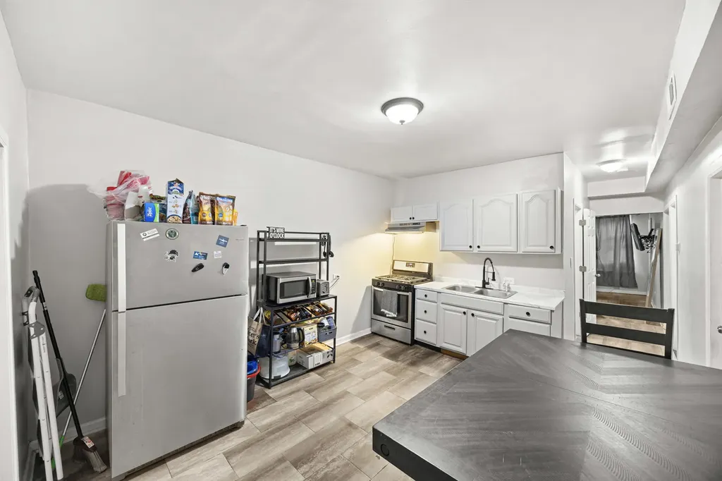 1251 South Kolin Avenue Chicago IL 60623