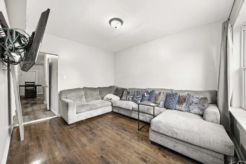 1251 South Kolin Avenue Chicago IL 60623