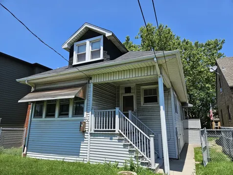 7205 West Ibsen Street Chicago IL 60631