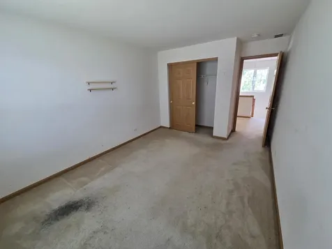 542 Peregrine Parkway Bartlett IL 60103