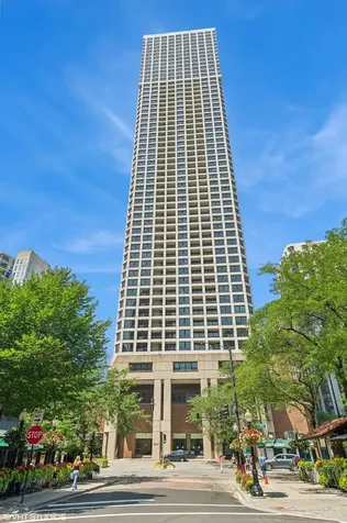 1030 North State Street Chicago IL 60610