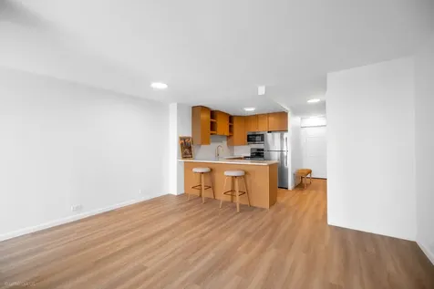 1030 North State Street Chicago IL 60610