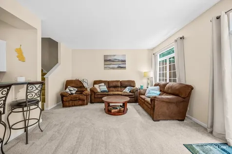 8145 Sierra Woods Lane Carpentersville IL 60110